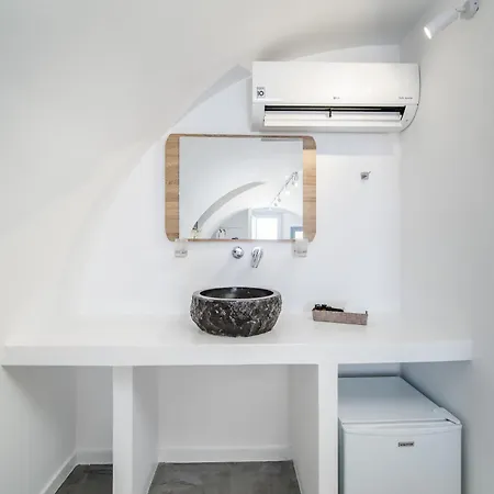 Serenita Luxury 4* Akrotírion
